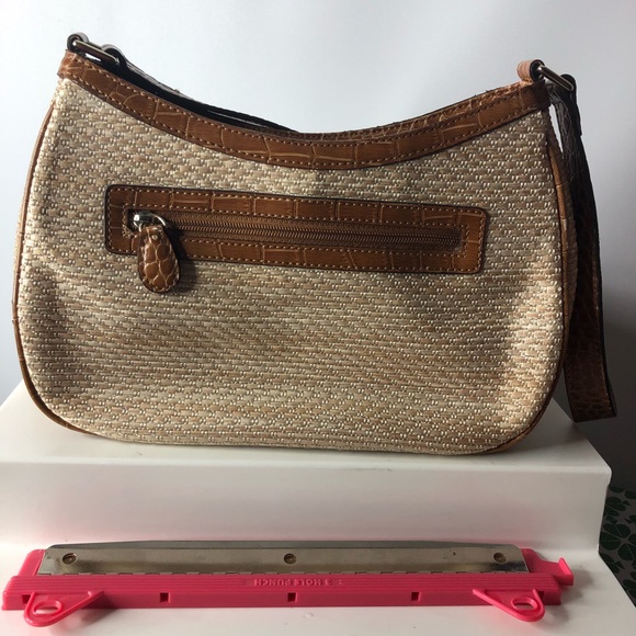 Liz Claiborne Brand New Purse NWOT!! - Picture 13 of 13